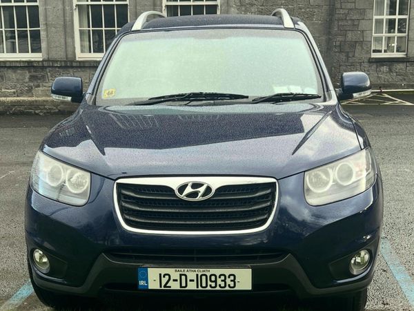 Hyundai Santa Fe SUV, Diesel, 2012, Blue