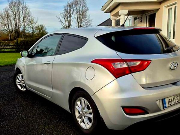 Volkswagen Passat Saloon, Diesel, 2008, Black