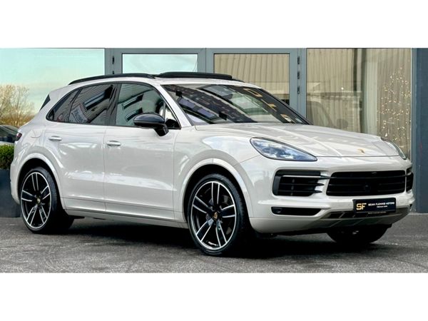 Porsche Cayenne SUV, Petrol Plug-in Hybrid, 2021, Grey