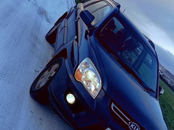 Kia Sportage SUV, Diesel, 2010, Blue