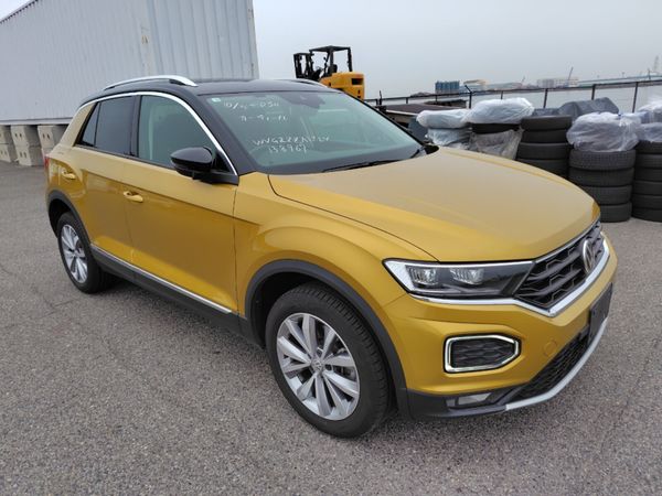 Volkswagen T-Roc Estate, Diesel, 2020, Yellow