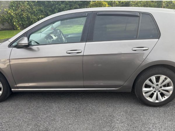 Volkswagen Golf Estate, Diesel, 2016, Grey