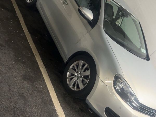 Volkswagen Golf Hatchback, Diesel, 2010, Silver