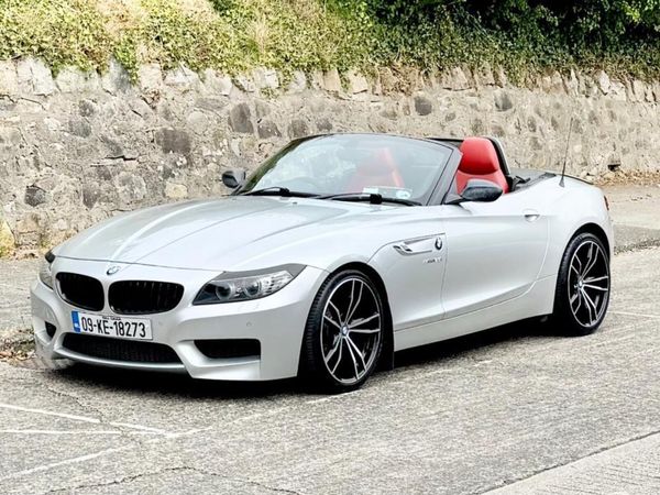 BMW Z4 Convertible, Petrol, 2009, Silver