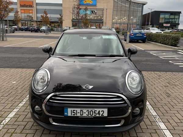 Mini Cooper Hatchback, Petrol, 2015, Black