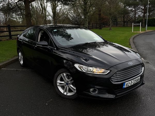 Ford Mondeo Hatchback, Diesel, 2016, Black