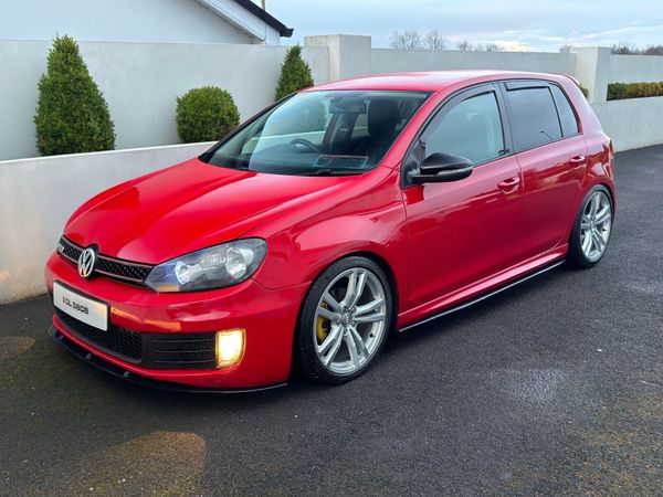 Volkswagen Golf Hatchback, Diesel, 2011, Red
