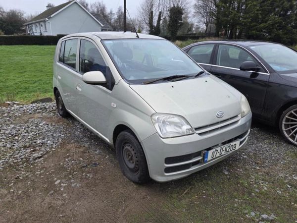 Daihatsu Charade Hatchback, Petrol, 2007, Silver