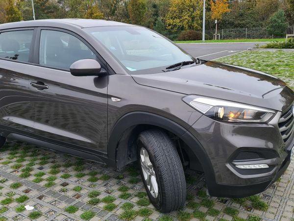 Hyundai Tucson SUV, Diesel, 2015, Grey