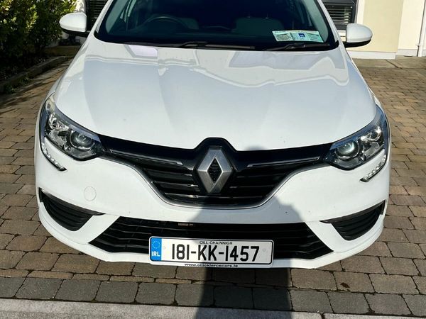 Renault Megane Saloon, Diesel, 2018, White