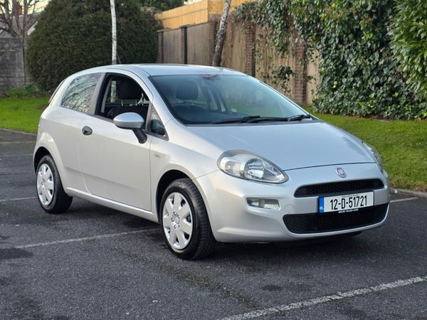 Fiat Punto Hatchback, Petrol, 2012, Grey