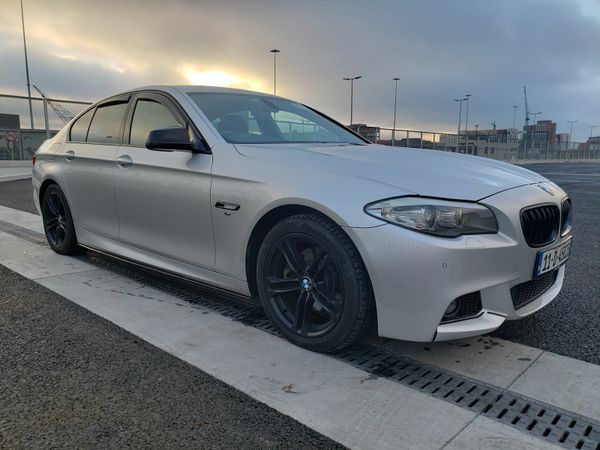 BMW 5-Series Saloon, Diesel, 2011, Silver
