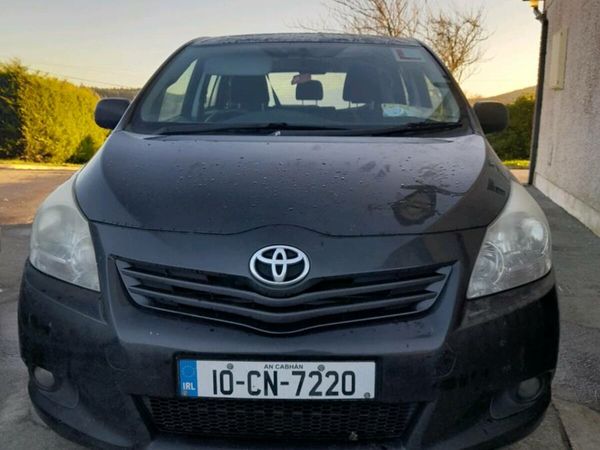 Toyota Verso MPV, Diesel, 2010, Black