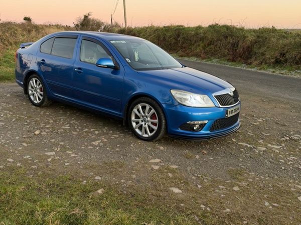 Skoda Octavia Hatchback, Diesel, 2011, Blue