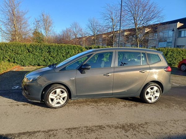 Vauxhall Zafira MPV, Diesel, 2015, Grey
