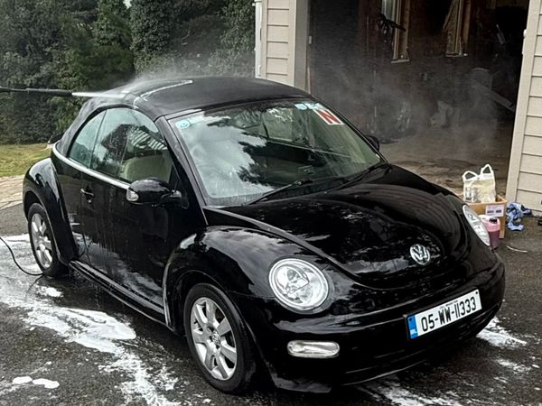 Volkswagen Beetle Convertible, Diesel, 2005, Black