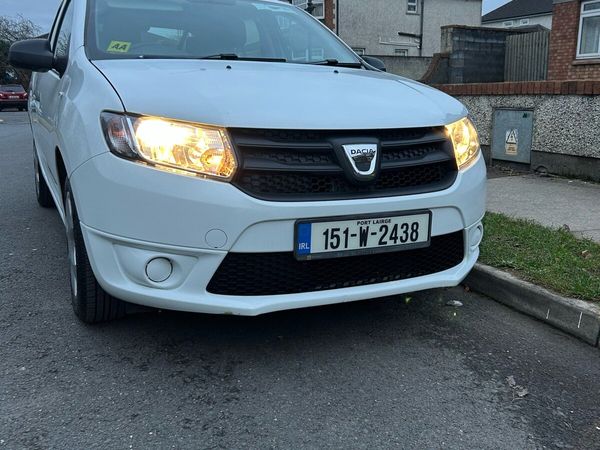 Dacia Sandero Hatchback, Petrol, 2015, White