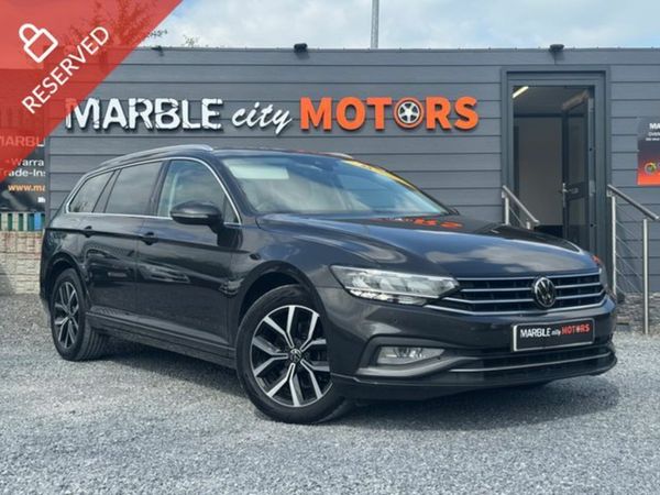 Volkswagen Passat Estate, Diesel, 2022, Grey