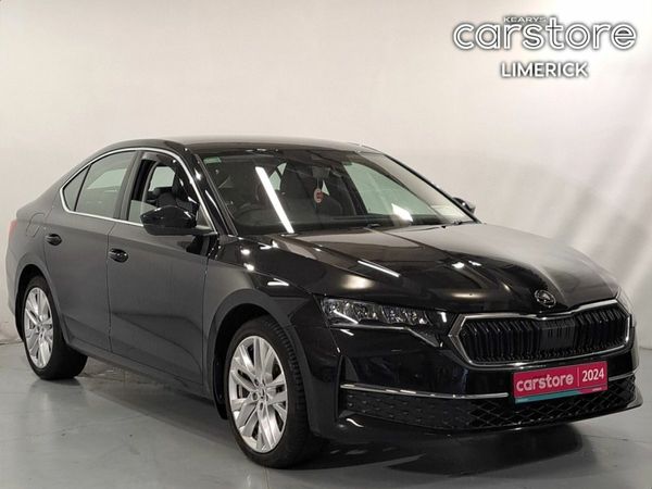 Skoda Octavia Saloon, Diesel, 2024, Black