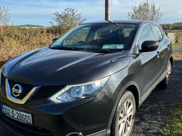 Nissan Qashqai Hatchback, Petrol, 2015, Black