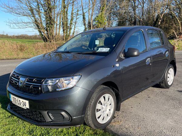 Dacia Sandero Hatchback, Petrol, 2017, Grey