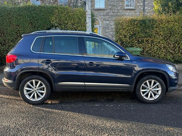 Volkswagen Tiguan SUV, Petrol, 2016, Blue
