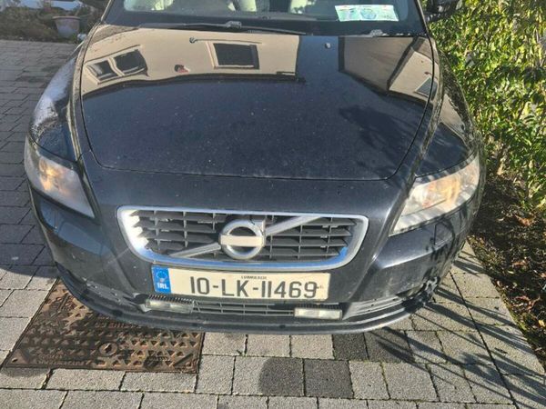 Volvo S40 Saloon, Diesel, 2010, Black