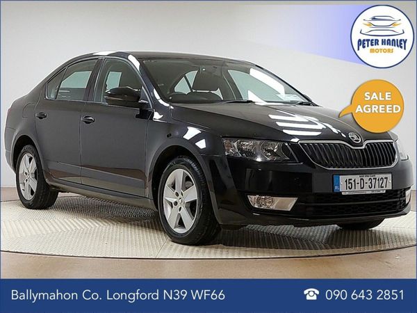 Skoda Octavia Saloon, Diesel, 2015, Black