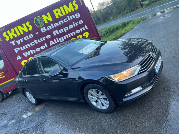 Volkswagen Passat Saloon, Diesel, 2016, Black