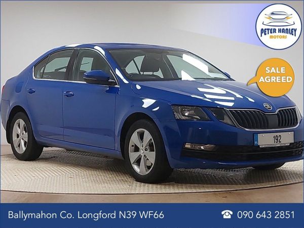Skoda Octavia Hatchback, Diesel, 2019, Blue