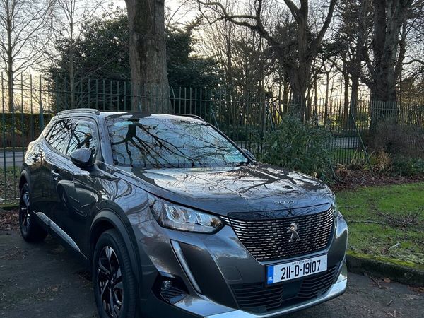 Peugeot 2008 MPV, Petrol, 2021, Grey