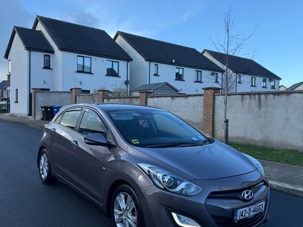 Hyundai i30 Hatchback, Diesel, 2014, Bronze
