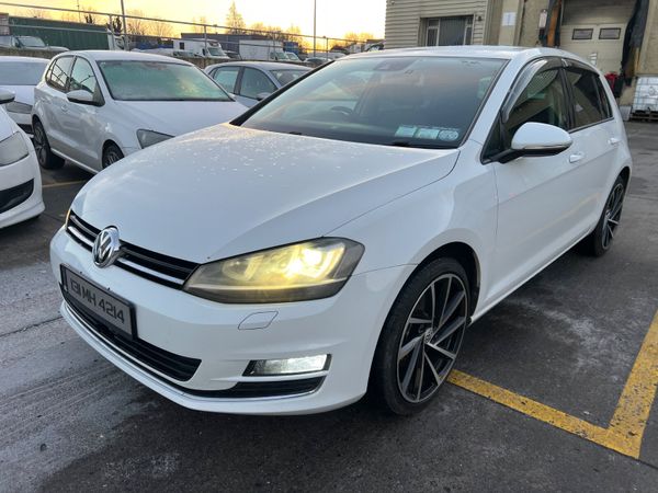 Volkswagen Golf Hatchback, Petrol, 2013, White