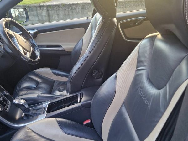 Volvo XC60 SUV, Diesel, 2013, Grey