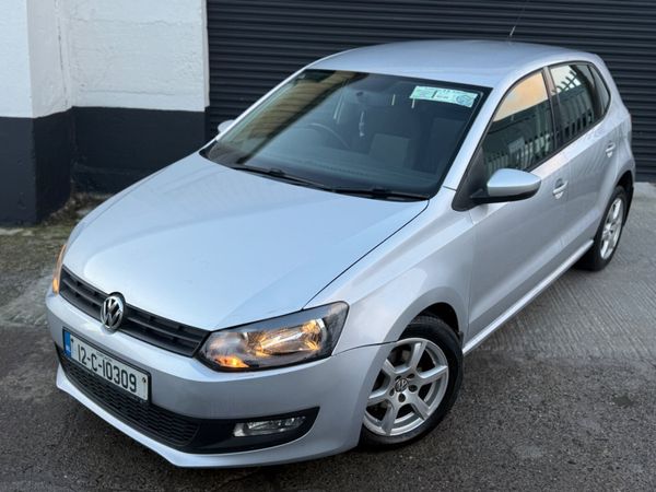 Volkswagen Polo Hatchback, Petrol, 2012, Silver