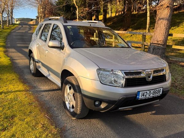 Dacia Duster SUV, Diesel, 2014, Silver