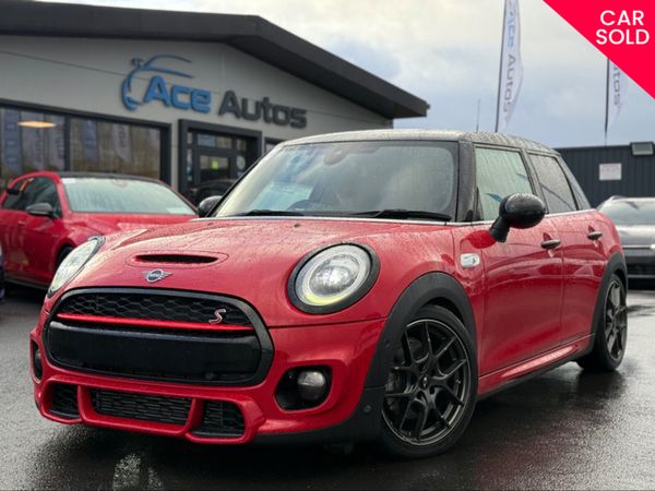 Mini Cooper Hatchback, Diesel, 2018, Red