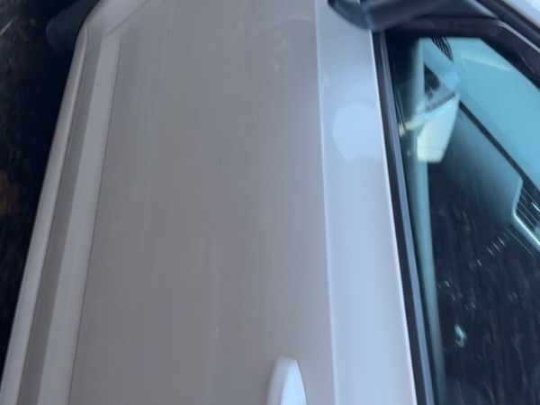 Skoda Octavia Saloon, Petrol, 2014, White