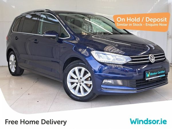 Volkswagen Touran MPV, Petrol, 2018, Blue