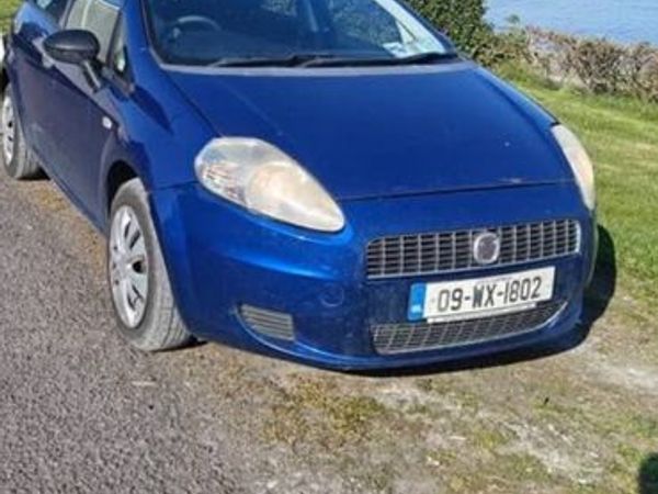 Fiat Punto Hatchback, Petrol, 2009, Blue