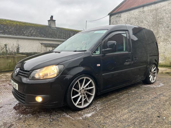 Volkswagen Caddy MPV, Diesel, 2011, Black