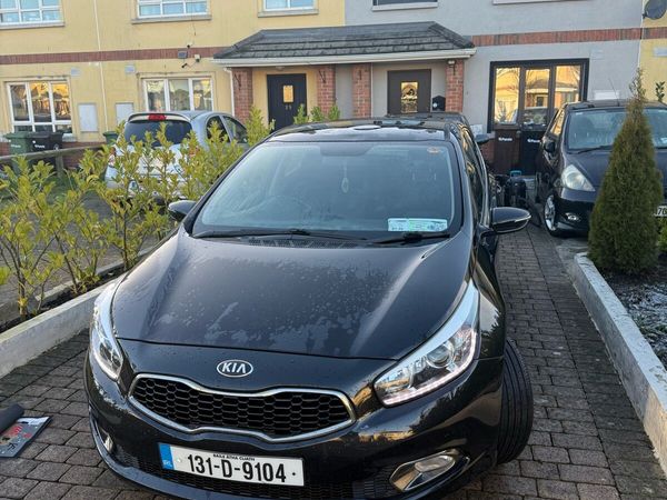Kia Ceed Hatchback, Diesel, 2013, Black