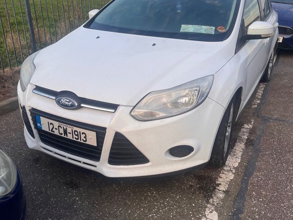 Ford Focus Hatchback, Diesel, 2012, White