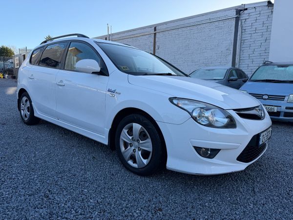 Hyundai i30 Van, Diesel, 2012, White