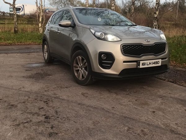 Kia Sportage SUV, Diesel, 2016, Silver