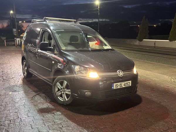 Volkswagen Caddy MPV, Diesel, 2015, Black