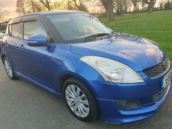 Suzuki Swift Hatchback, Petrol, 2012, Blue