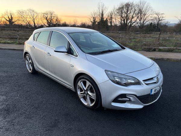 Vauxhall Astra Hatchback, Diesel, 2014, Silver