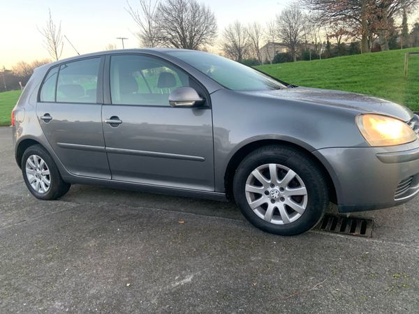 Volkswagen Golf Hatchback, Petrol, 2007, Grey