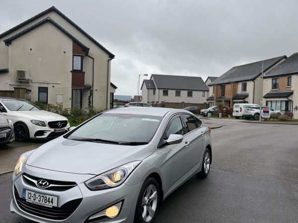 Hyundai i40 Saloon, Diesel, 2012, Silver